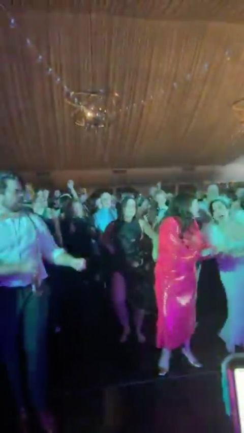 Every once in a while, we like to post a long video to show how we transition between tunes to keep the dance floor packed. In this one: This Is How We Do It, Crazy In Love, Proud Mary. Live from Marie & Jimmy’s New Year’s Eve wedding! 
.
.
.
chrissarlasorchestra newyearsevewedding newyearseve chicagoweddingband chicagoentertainment chicagocoverband chicagoweddingbands chicagoweddingplanner chicagoweddingplanners coverband liveband chicagoliveband chicagolivemusic chrissarlas nyewedding chicagonewyearsevewedding chicagowedding chicagoweddings 2025bride 2025wedding