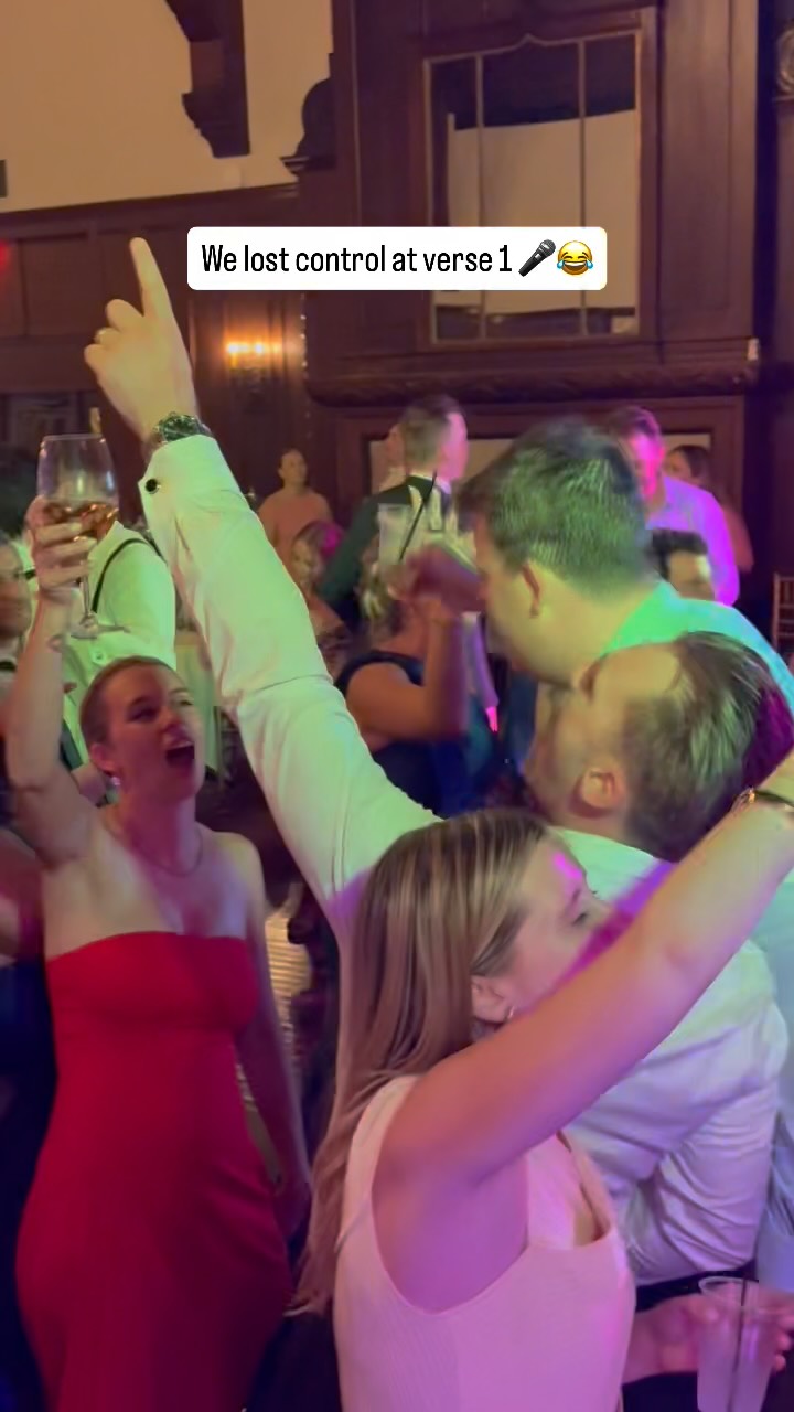 If you didn’t scream-sing Pink Pony Club at your wedding, did you even get married? 🤷‍♀️ Lauren & Eric!! 

Planning: @ohanaeventsinc 
Venue: @olympiafieldscc 
.
.
.
chicagowedding chicagoweddings chicagoweddingband chicagoweddingbands chrissarlasorchestra olympiafieldswedding olympiafieldscountryclub olympiafieldscountryclubwedding chicagoweddingreception weddingreception weddingband weddinginspo chicagoweddingplanner chicagoweddingplanners coverband weddingvibes chicagocoverband pinkponyclub olympiafieldsccwedding