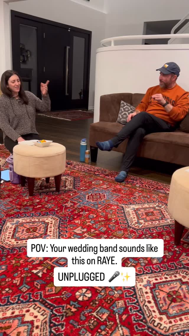 Back inside our rehearsal, and no buildup this time—just straight into the Suzanne pocket. 🎙️

We’re blown away by the love on the last RAYE clip! It turns out you guys love the raw, unplugged living room vibes just as much as the big stage moments. 🛋️

Is this going on your 2026 setlist? Let us know what you think! 

Chris Sarlas Orchestra 

raye weddingband livevocals chicagoweddingband musicreels