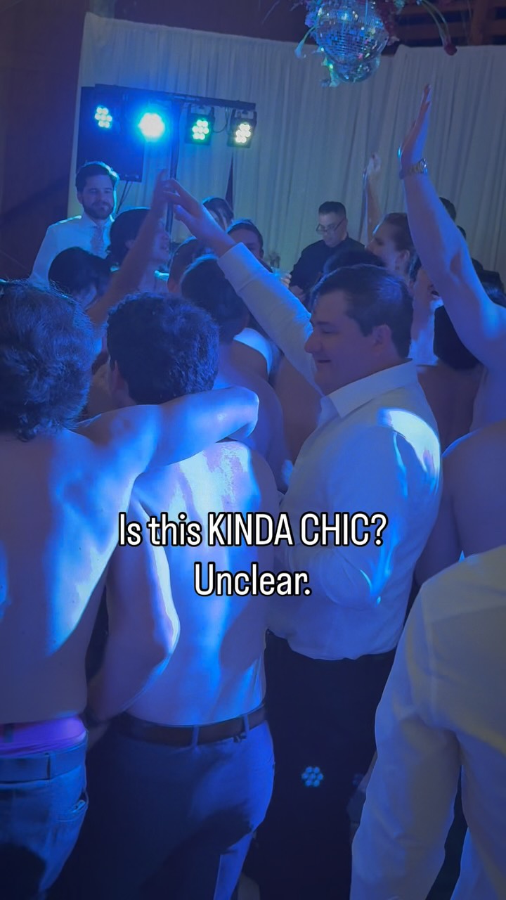 Apparently the dress code gets a little flexible by the last song 

Venue @pier_290
Planning @lakeside.bride @jennabrookepenkalski
Floral @lilypotsevents
Band @sarlasmusic Chris Sarlas Orchestra

chicagoweddingband weddingreception lakegenevawedding chicagowedding weddinginspiration
